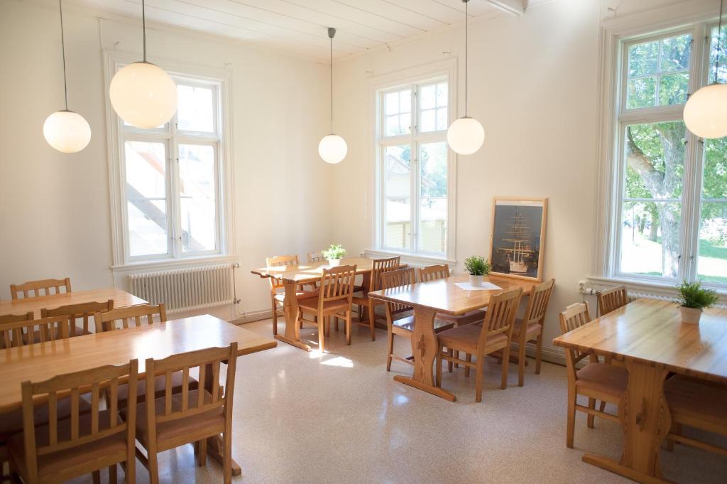Ronneby Brunnspark Vandrarhem Och B&B Exterior foto