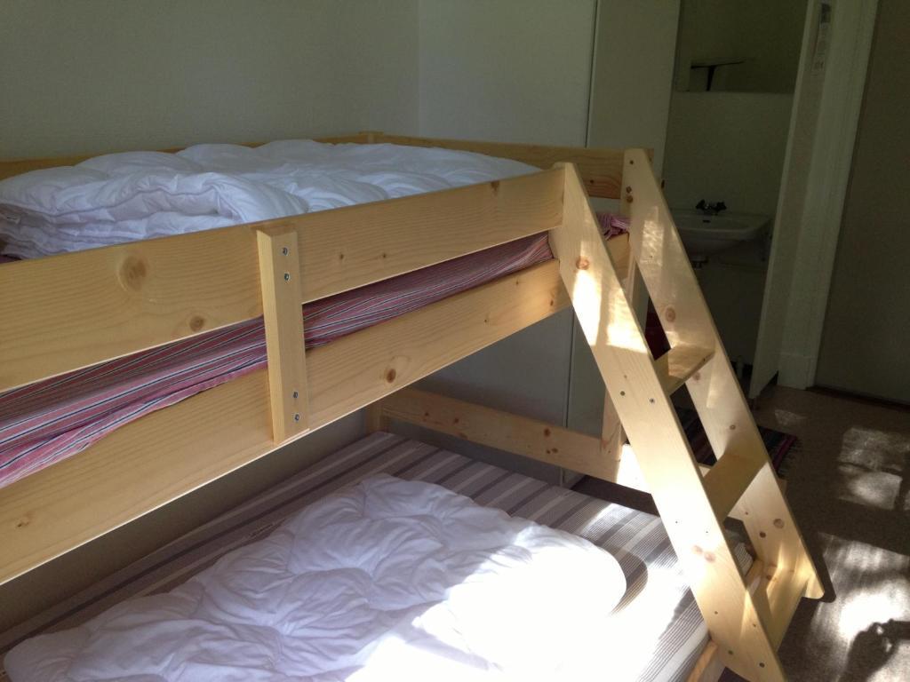 Ronneby Brunnspark Vandrarhem Och B&B Habitación foto