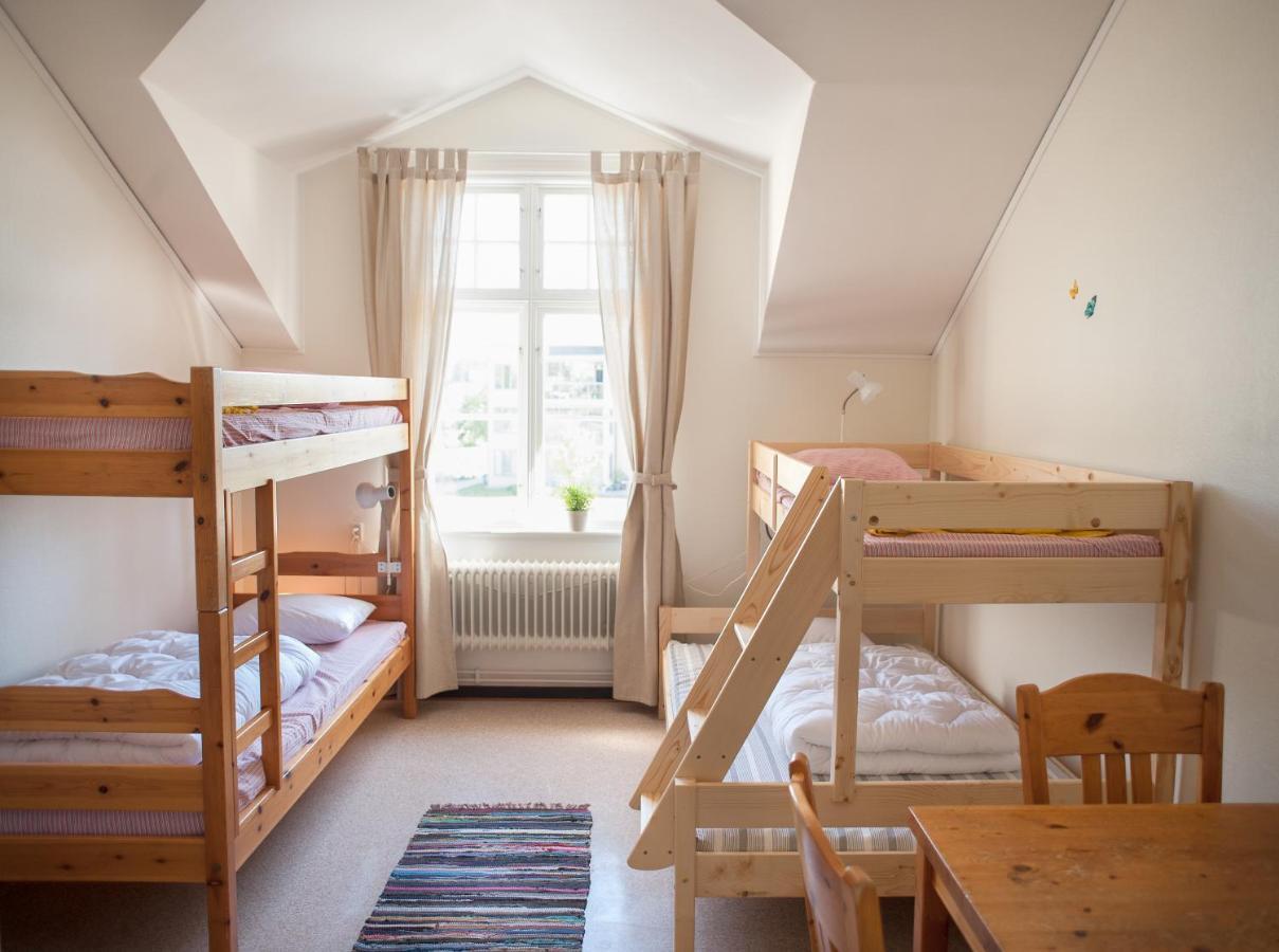 Ronneby Brunnspark Vandrarhem Och B&B Habitación foto